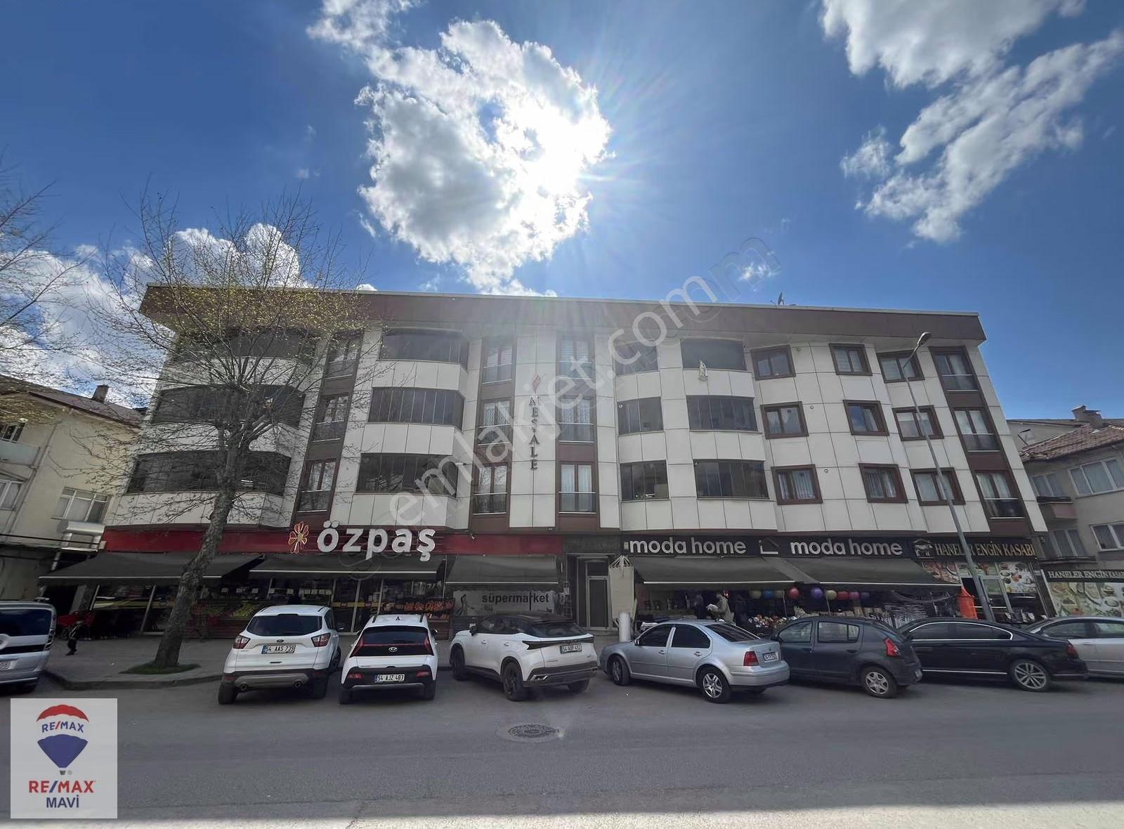 Özpaş Market Üzeri Ana Caddede 5+1, 230 M² Satılık Dubleks