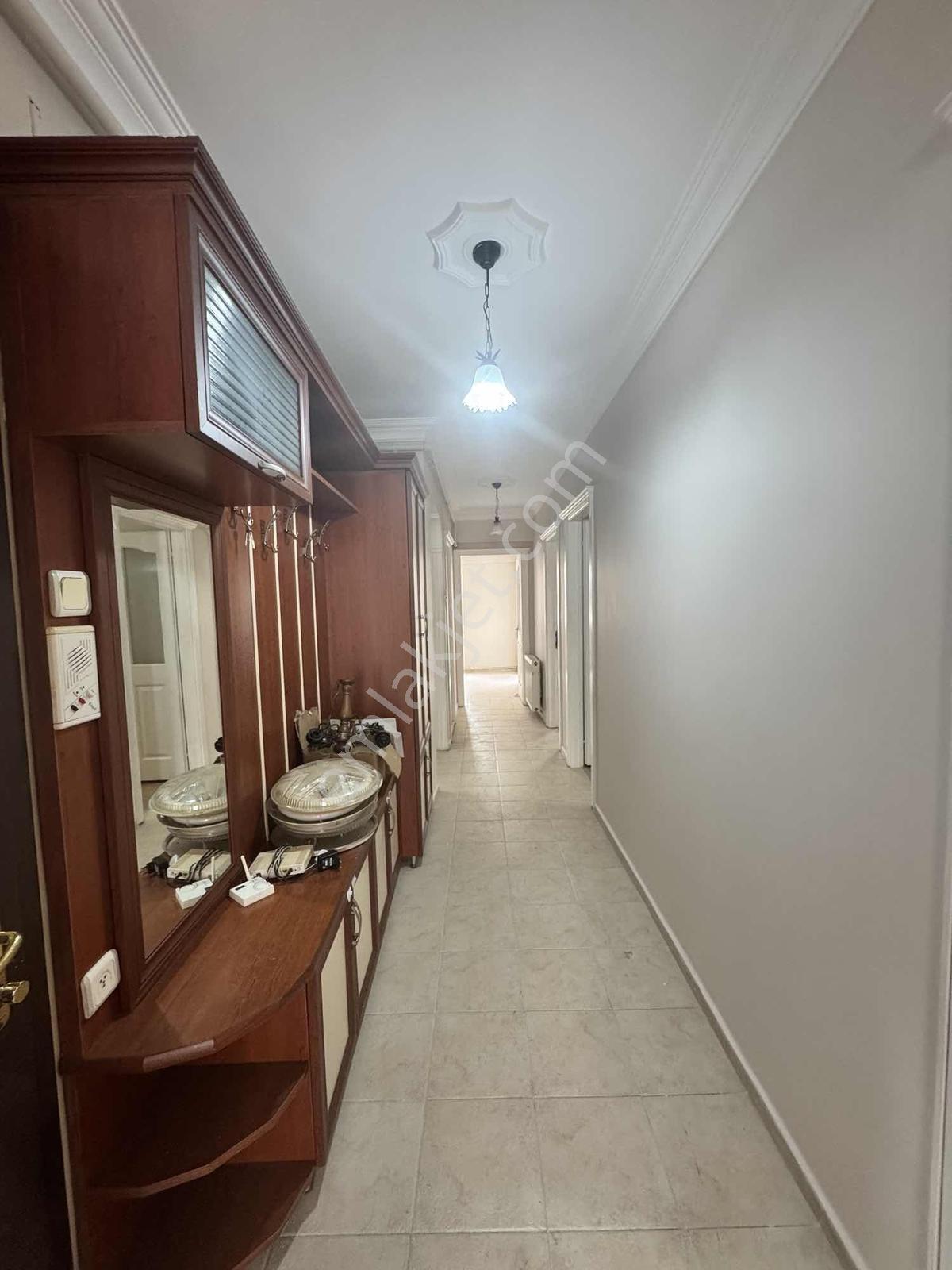 İnönü Mah. Sgk Arkasında 3+1 160 M2 Kiralık Arakat Daire - Görsel 16