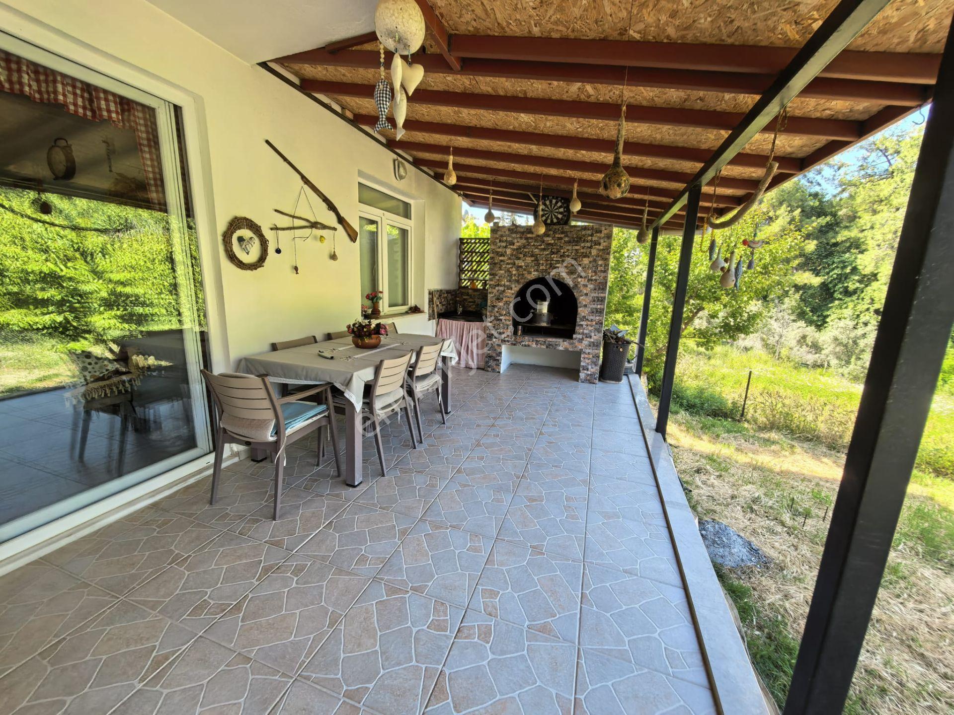 Stop'tan Seydikemer Yaka'da 1950 M² Çiftlik Mülkü 5+1 Villa - Görsel 31