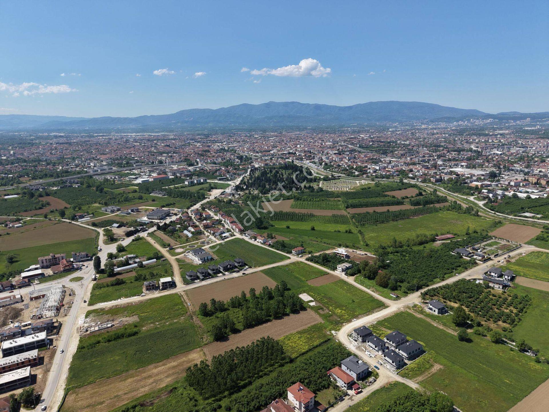 Darıcı Mahallesi’nde 2028 M² Satılık İmarlı Arsa - Görsel 24