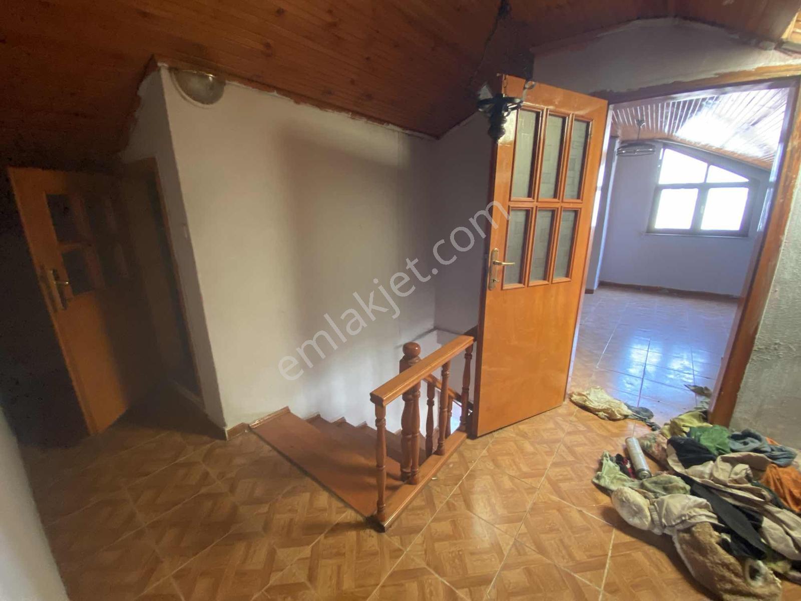 Lerox Uçar'dan Meydanın Kalbinde Satılık Bina Ve 290m2 Arsa! - Görsel 6