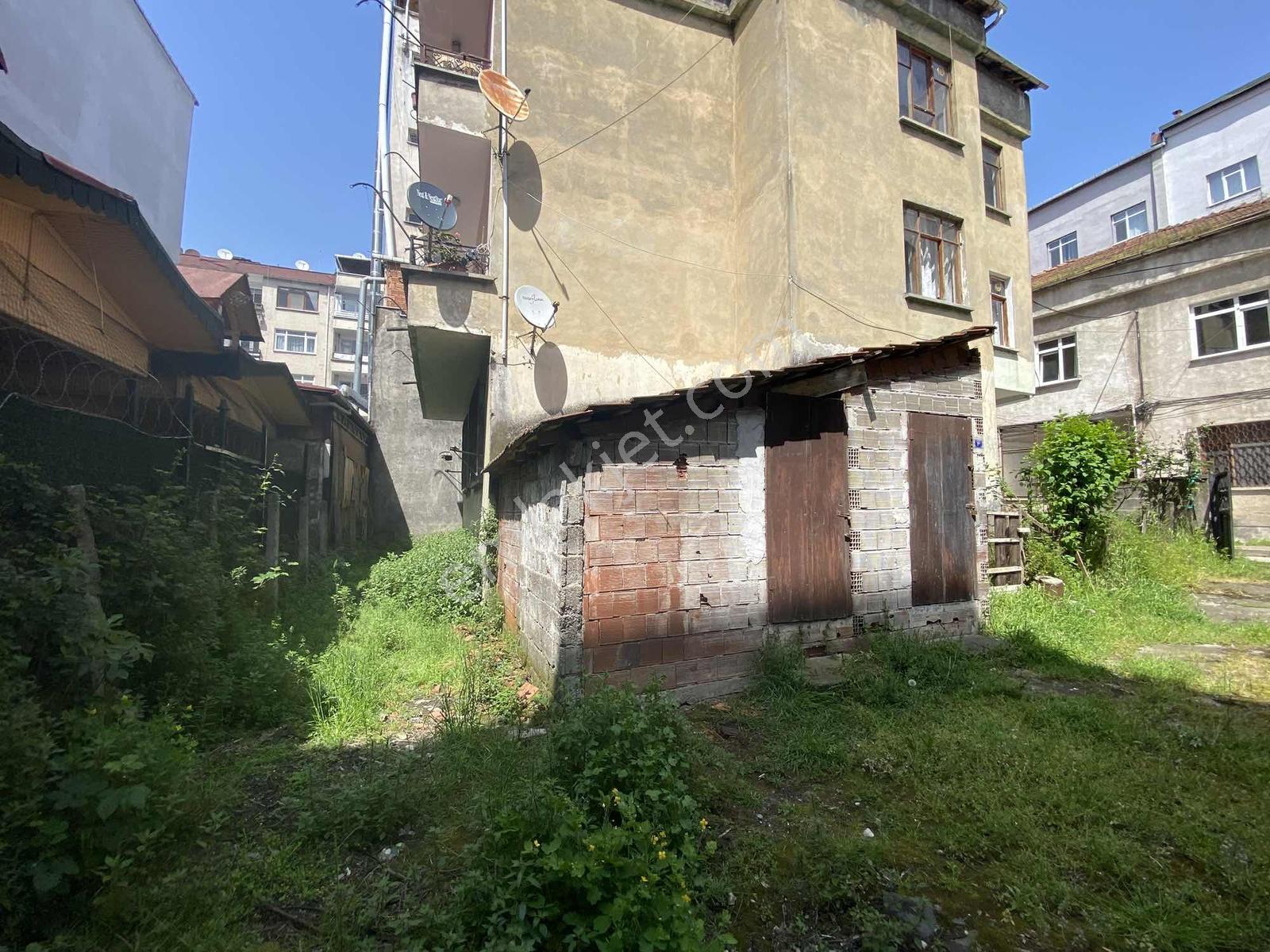Lerox Uçar'dan Meydanın Kalbinde Satılık Bina Ve 290m2 Arsa! - Görsel 2