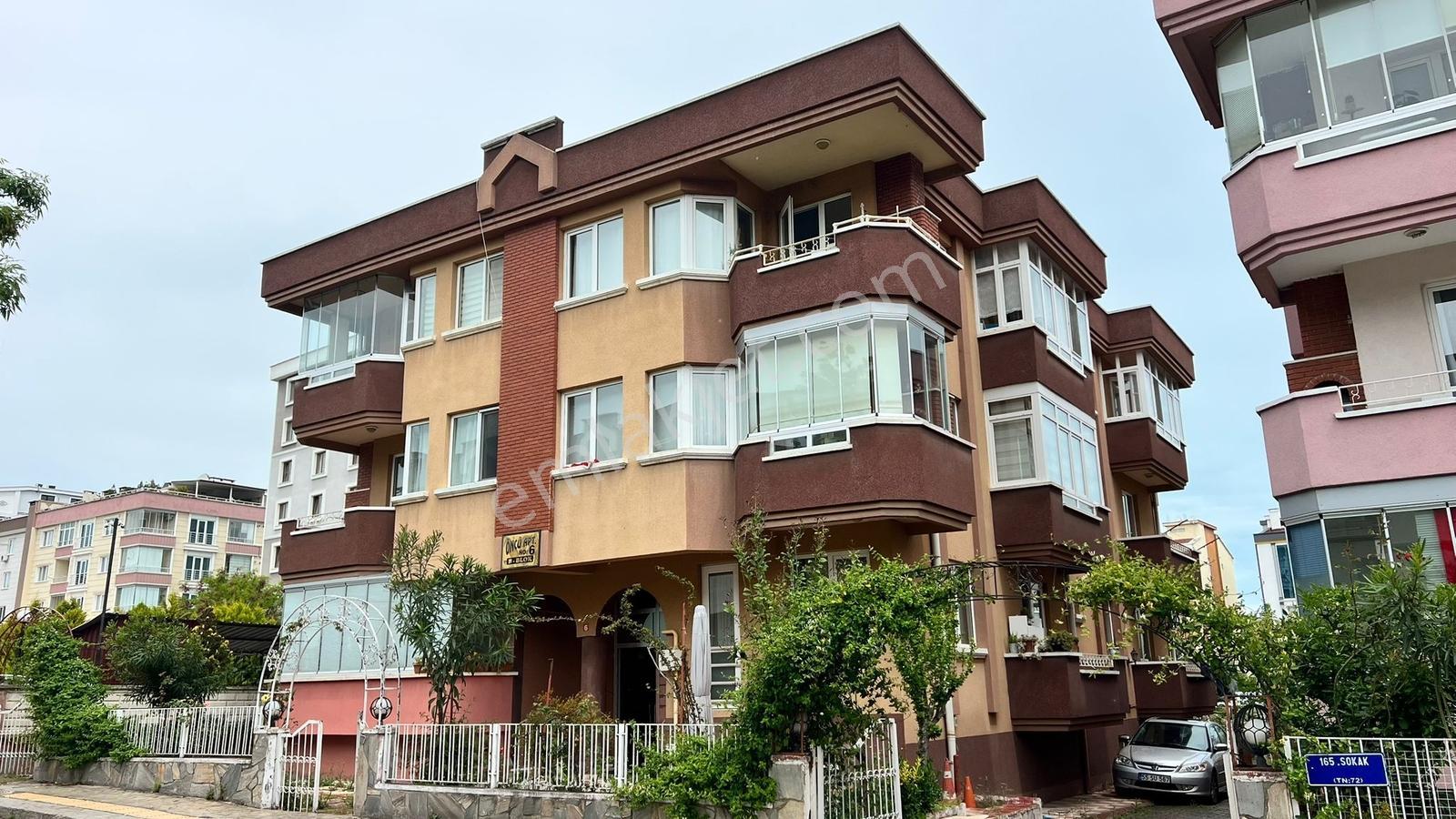 Çamlıcadan M.sinan Merkezde Emsalsiz Lokayonda Satılık Daire - Görsel 3