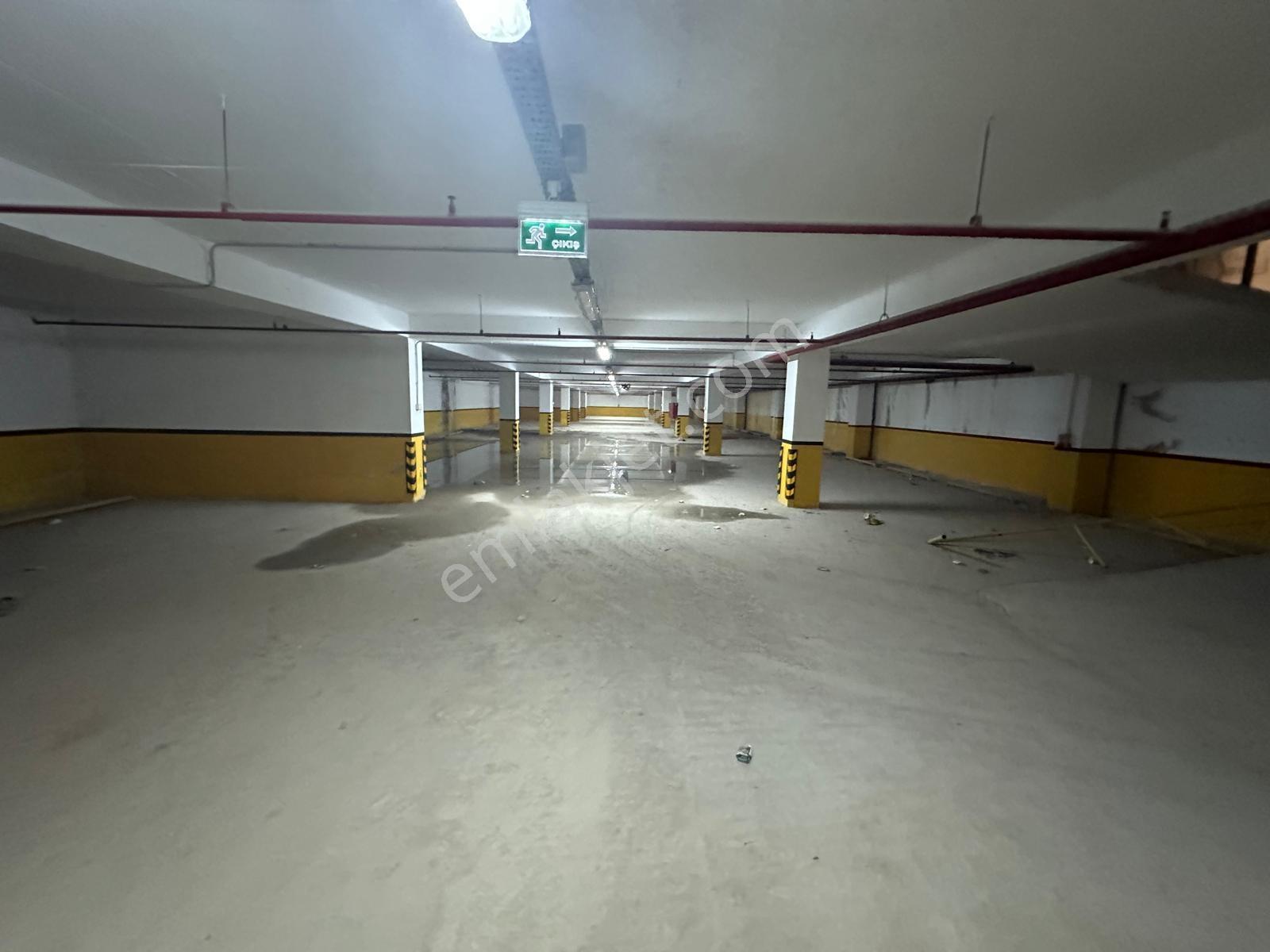 Necip Emlaktan Kiralık 1000 M2 Depo - Görsel 7