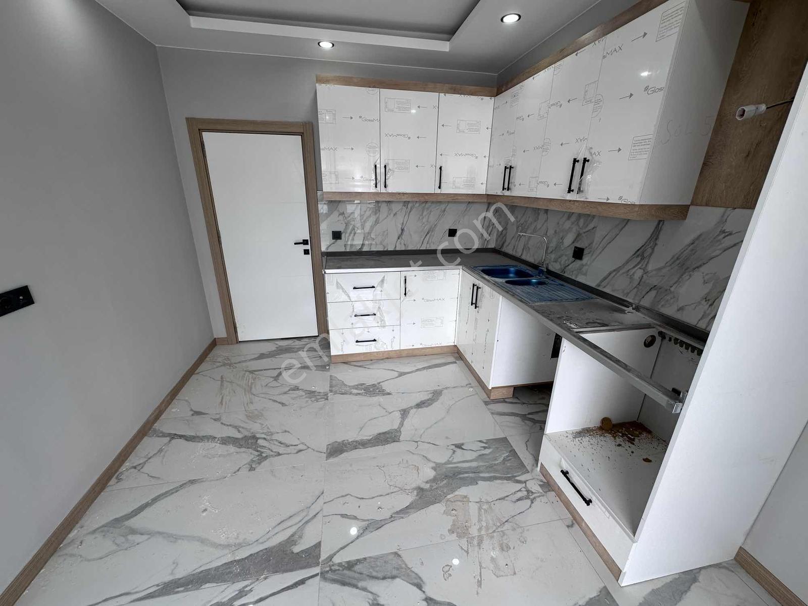 Onmax Bahçelievler Ören Yolu Satılık 2+1 Kapalı Mutfak Daire - Görsel 6