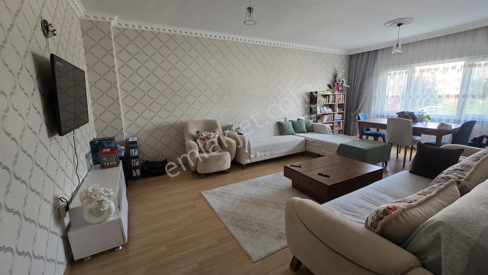 Altınevler Mah 3+1 Kat 2 Batı Cephe Site İçinde - Görsel 11