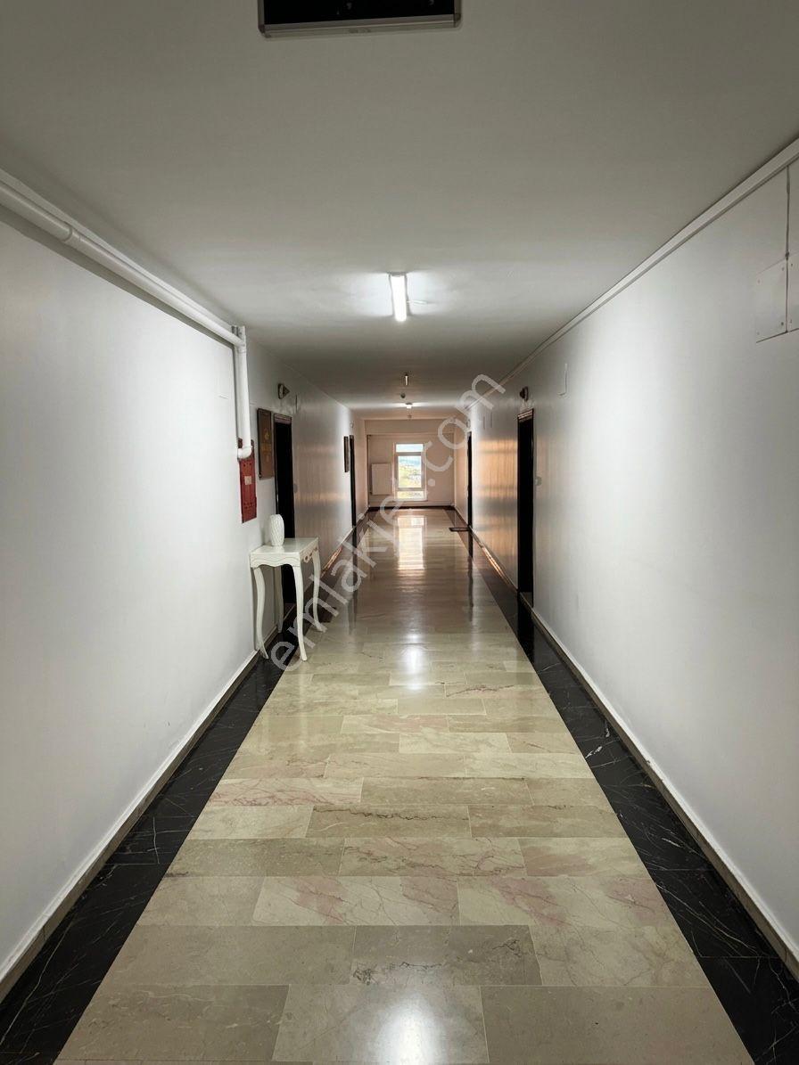 Satılık Şehrin Merkezinde Akplaza Bakımlı Ofis-büro I 120m2 - Görsel 6