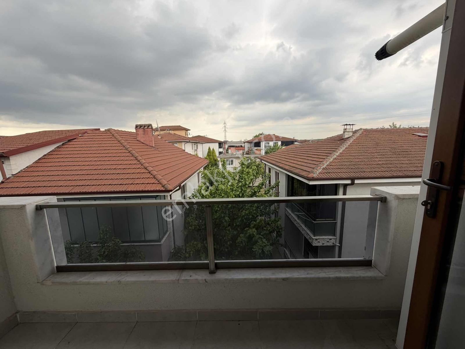 Ayşe Emlak'tan Sudenaz Sitesinde Kiralık Daire - Görsel 4
