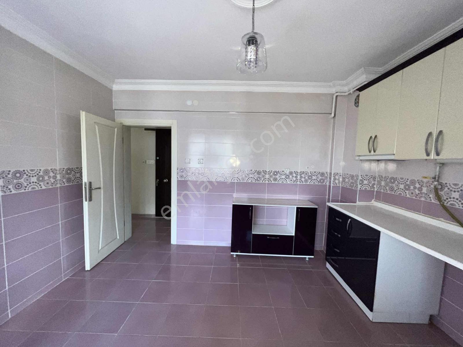 Balıkesir Altıeylül Gop F. Kiraz Lise Civarı Kiralık 3+1 Daire - Görsel 6