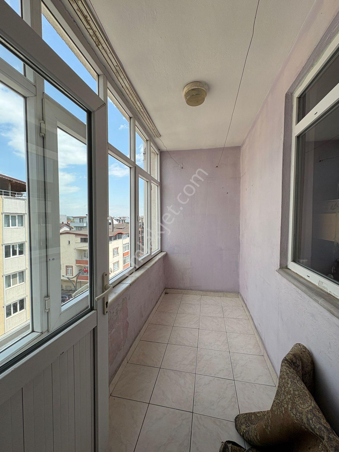 İzmit Sanayi'de 20 Kişilik Eşyalı Kiralık Daire (firmalara Özel) - Görsel 14