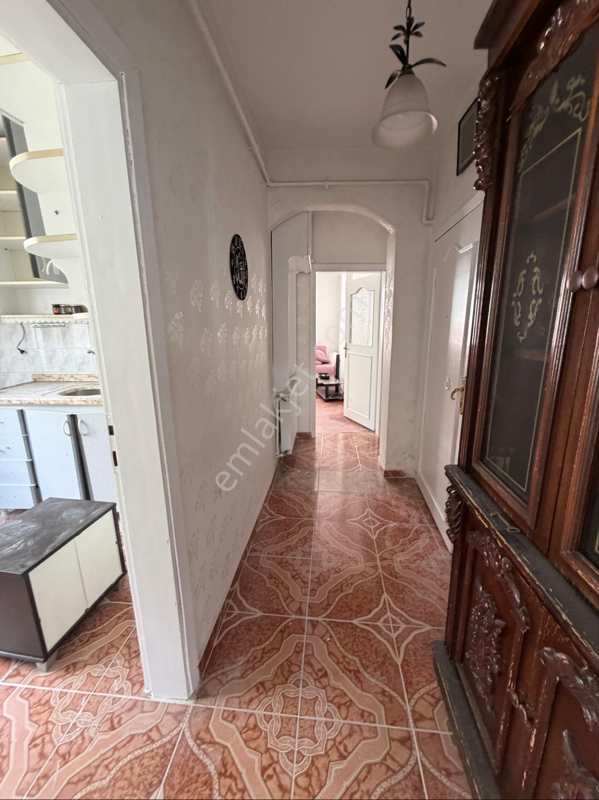 Evkurdan İnönü Mahallesinde Balkonlu Kullanışlı Daire - Görsel 2