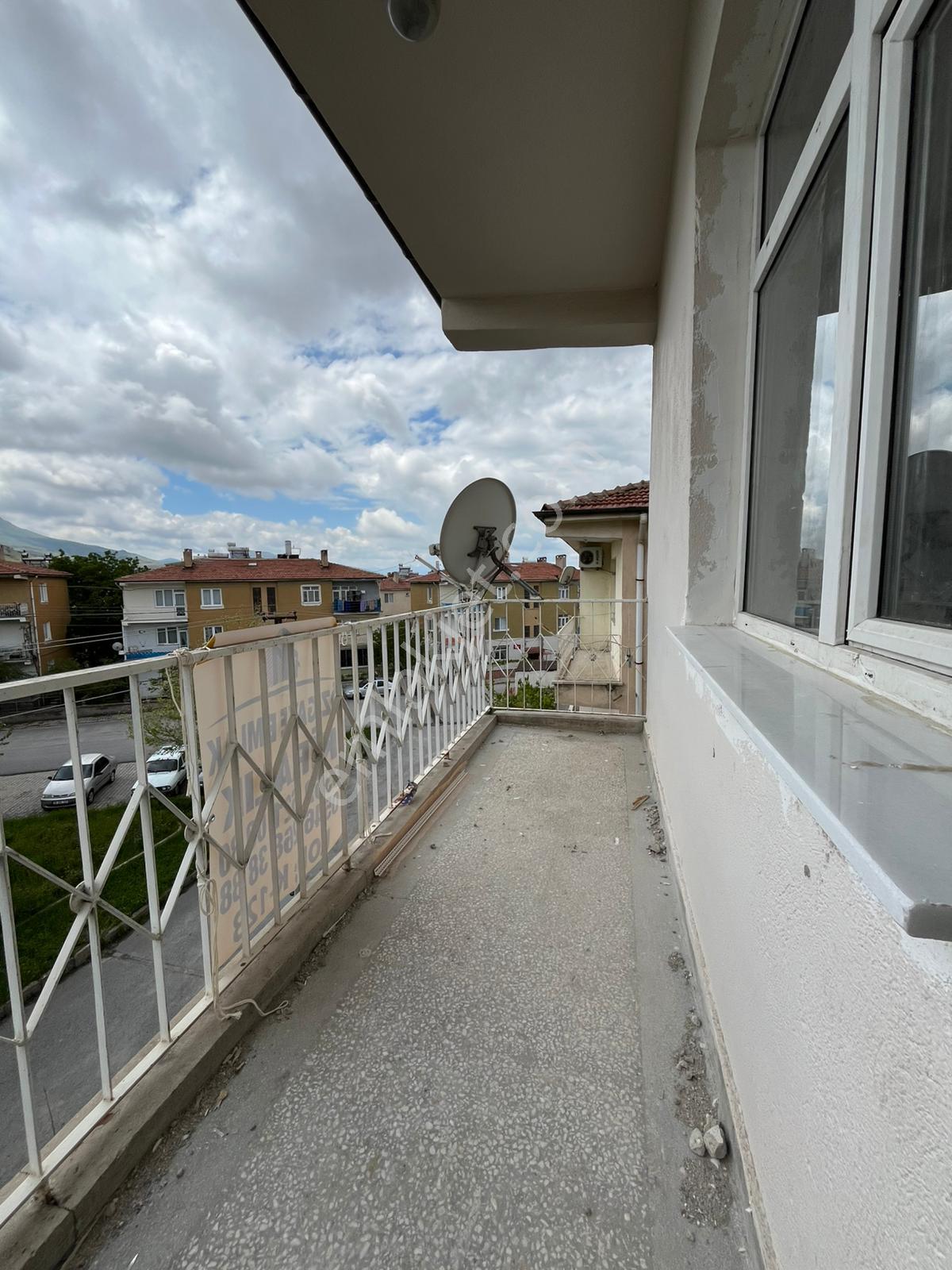 Öz Gaye Emlaktan Develi Hasan Şahan Mahallesinde Kiralık Daire - Görsel 12