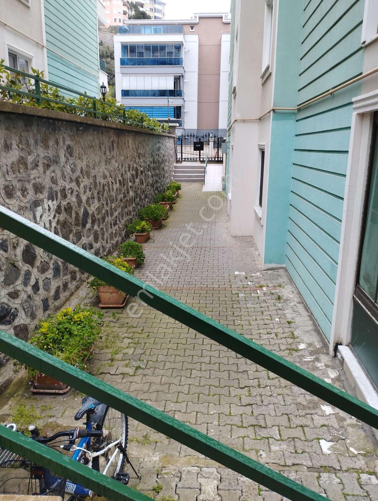Halitpaşada Ada Mudanya Sitesinde Havuzlu 2+1 Kiralık Daire - Görsel 19