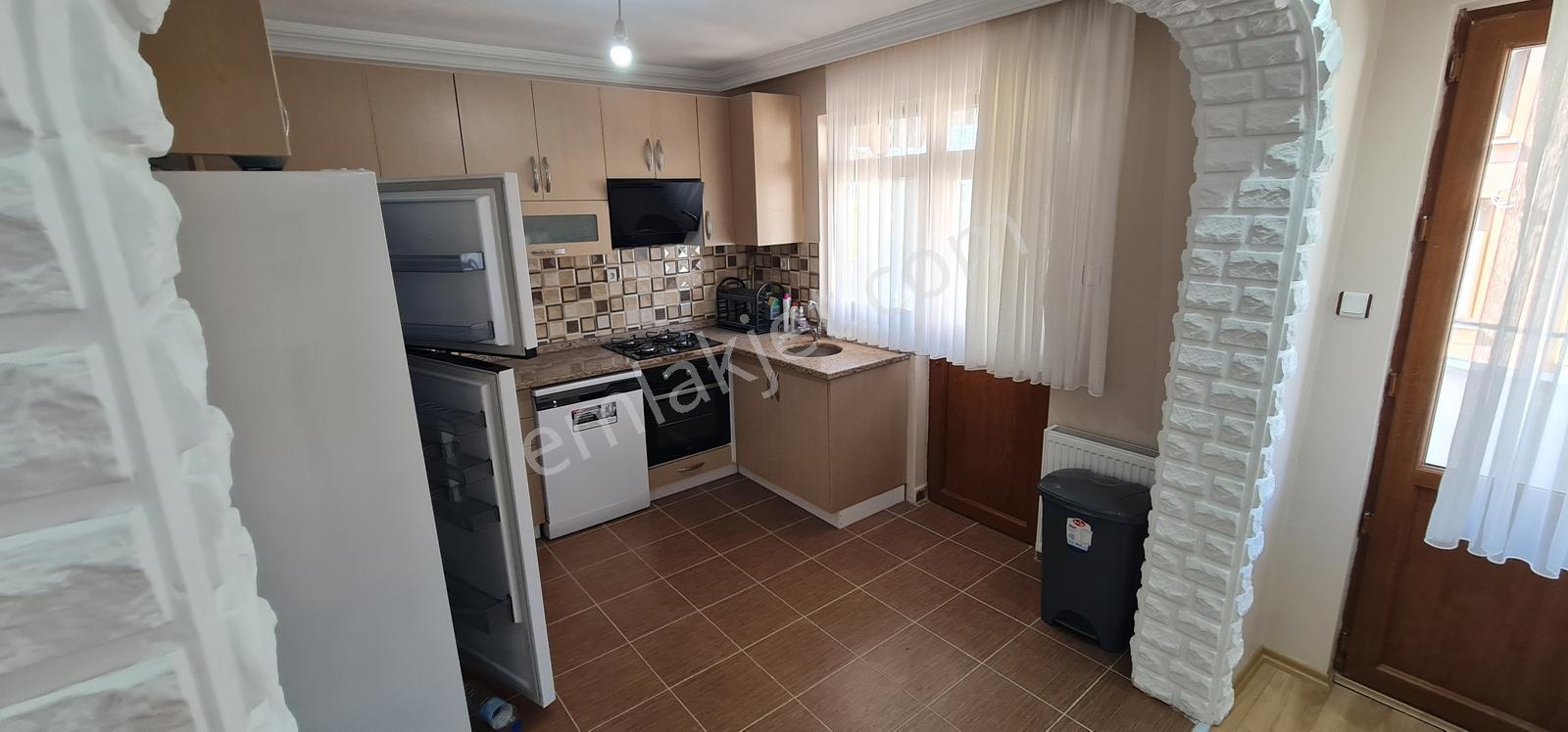 Karamürsel Kayacık Mah.satılık Villa Ve Arsası - Görsel 3