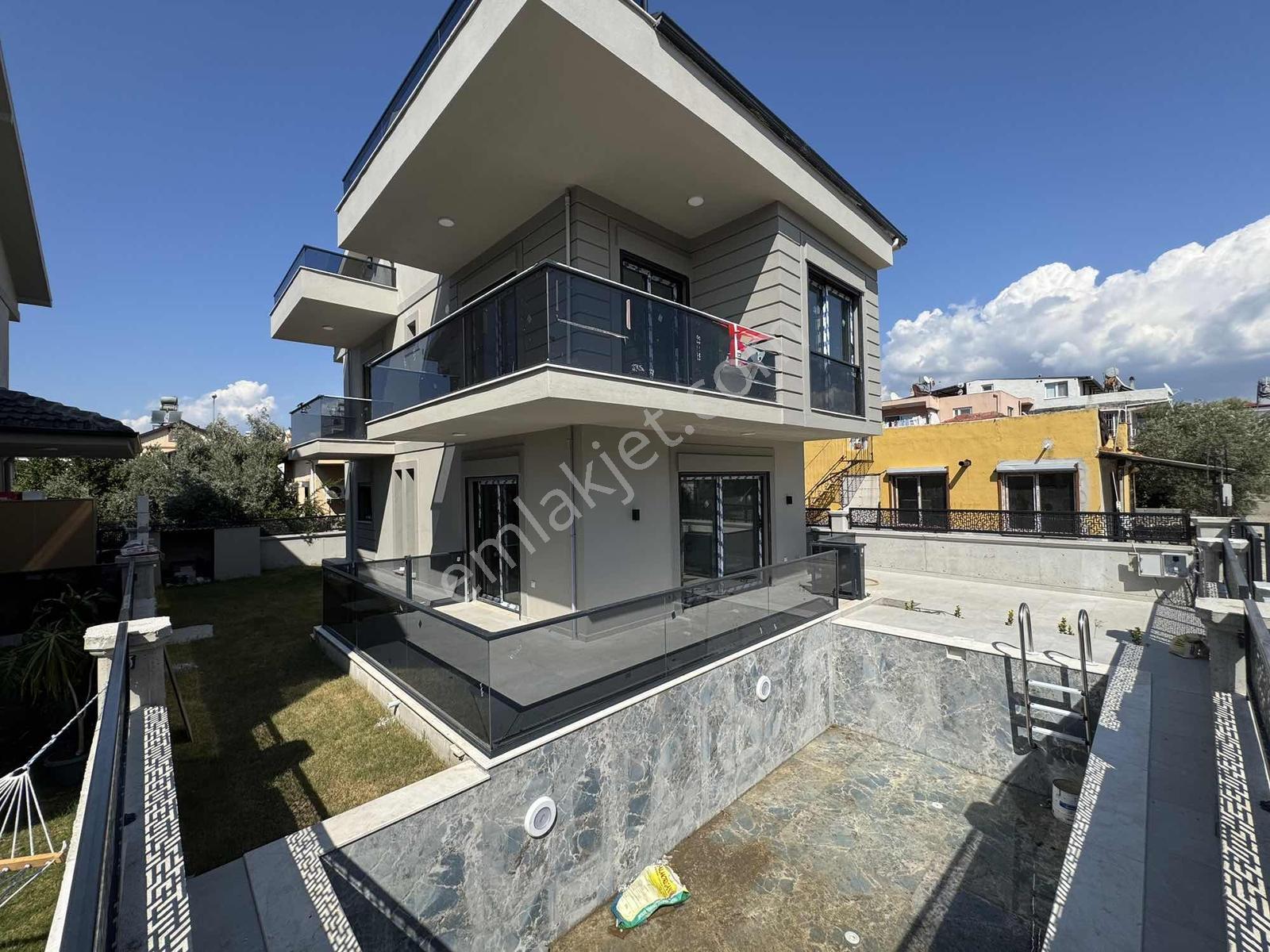 Satılık Tam Müstakil 4+1 Triblex Vılla - Görsel 35