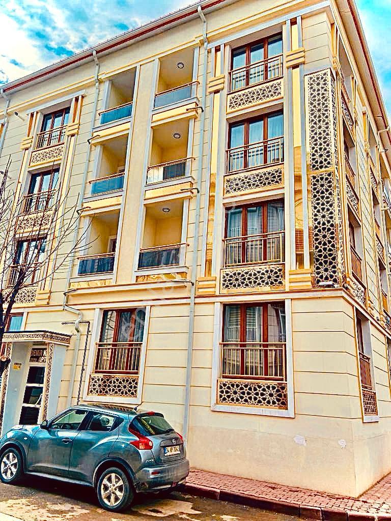Numune Hastanesi İle Emniyet Arasında Çevreyoluna Çok Yakın Eşyalı Kiralık Daire - Görsel 13