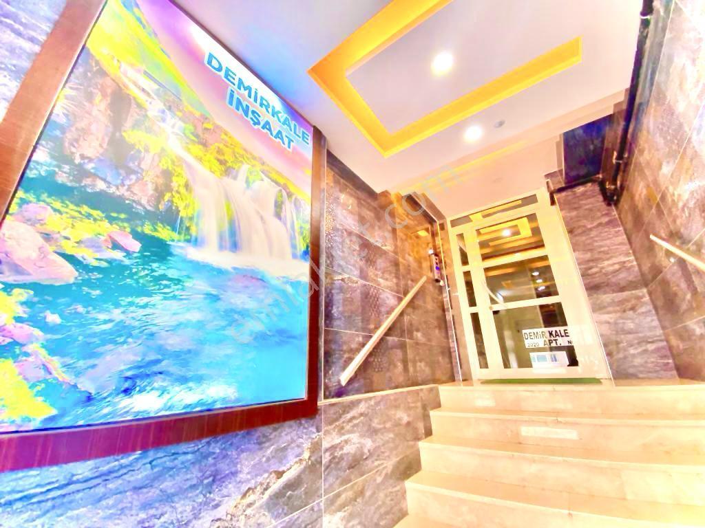 Numune Hastanesi İle Emniyet Arasında Çevreyoluna Çok Yakın Eşyalı Kiralık Daire - Görsel 3