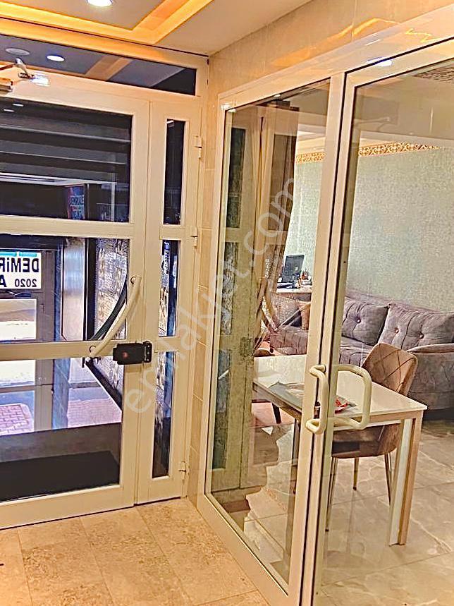 Numune Hastanesi İle Emniyet Arasında Çevreyoluna Çok Yakın Eşyalı Kiralık Daire - Görsel 2
