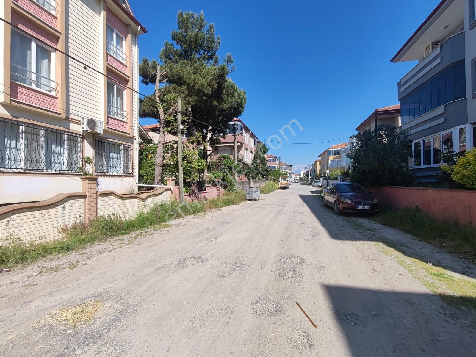 Karasu Çağdaş Bölgesinde Kombi Petekli Denize 100 Metre 2+1daire - Görsel 11