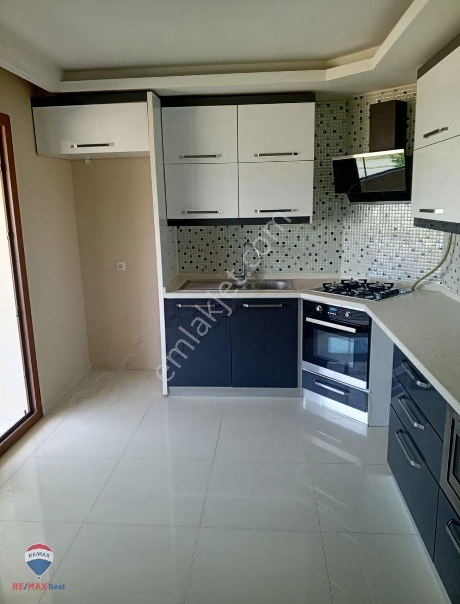 22 Remax Bestten Uğur Mumcuda Kiralık 3+1 Daire - Görsel 30