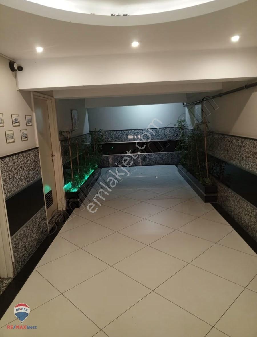 22 Remax Bestten Uğur Mumcuda Kiralık 3+1 Daire - Görsel 29
