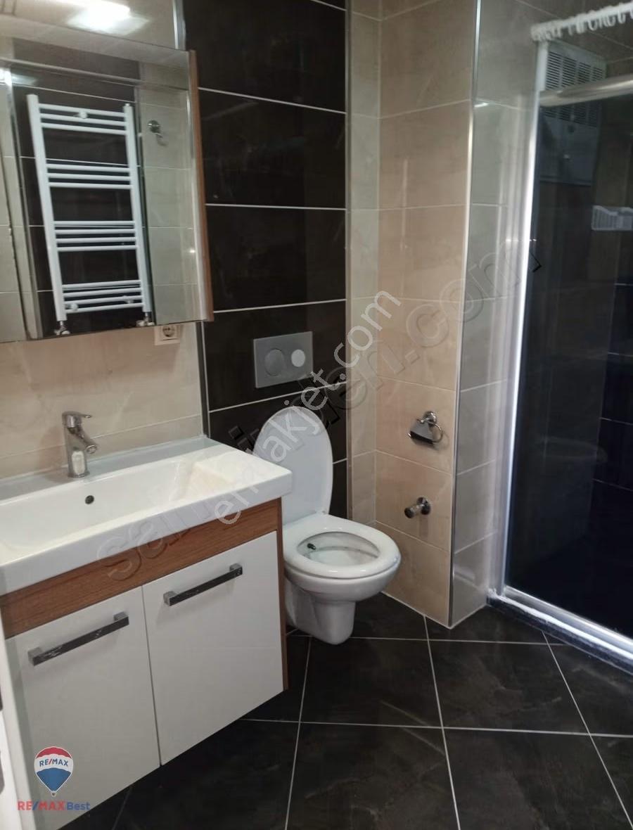 22 Remax Bestten Uğur Mumcuda Kiralık 3+1 Daire - Görsel 7