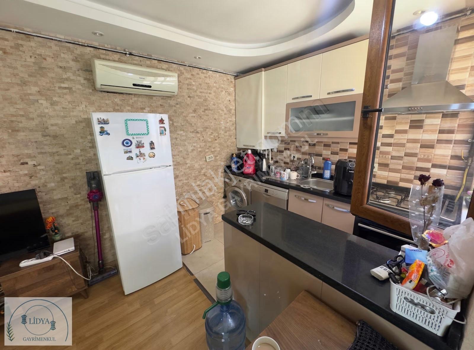 Kayışdağı Mh. Genç Binada 33.000 Kira Getirili Arakat Eşyalı 2+1 - Görsel 5