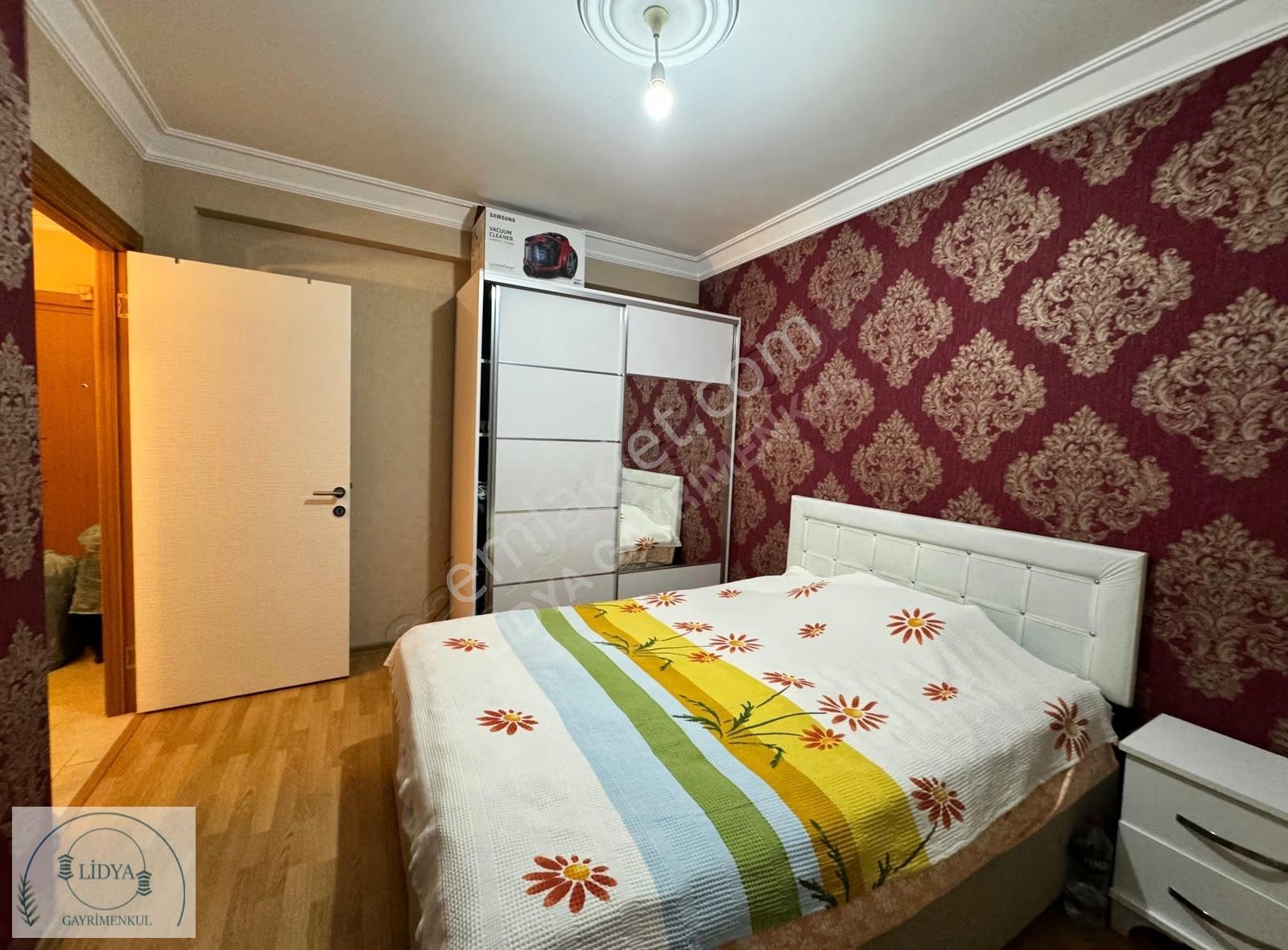 Kayışdağı Mh. Genç Binada 33.000 Kira Getirili Arakat Eşyalı 2+1 - Görsel 9