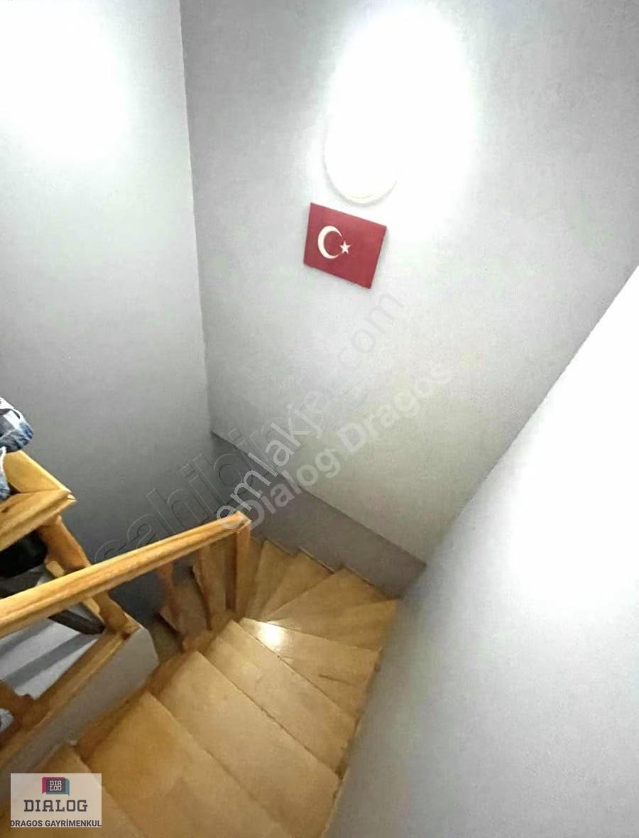 Sancaktepe'de Metroya Yürüme Mesafesinde 5+1 Yatırımlık Daire - Görsel 2