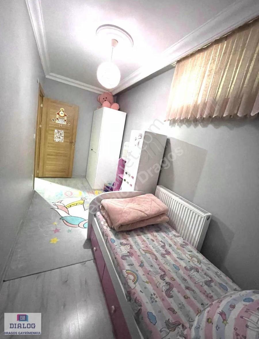 Sancaktepe'de Metroya Yürüme Mesafesinde 5+1 Yatırımlık Daire - Görsel 16