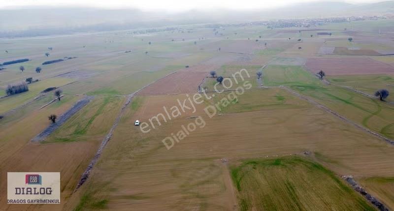 Kütahya Emet Aydıncık Mahallesin'de 1191m2 Satılık Tarla - Görsel 12