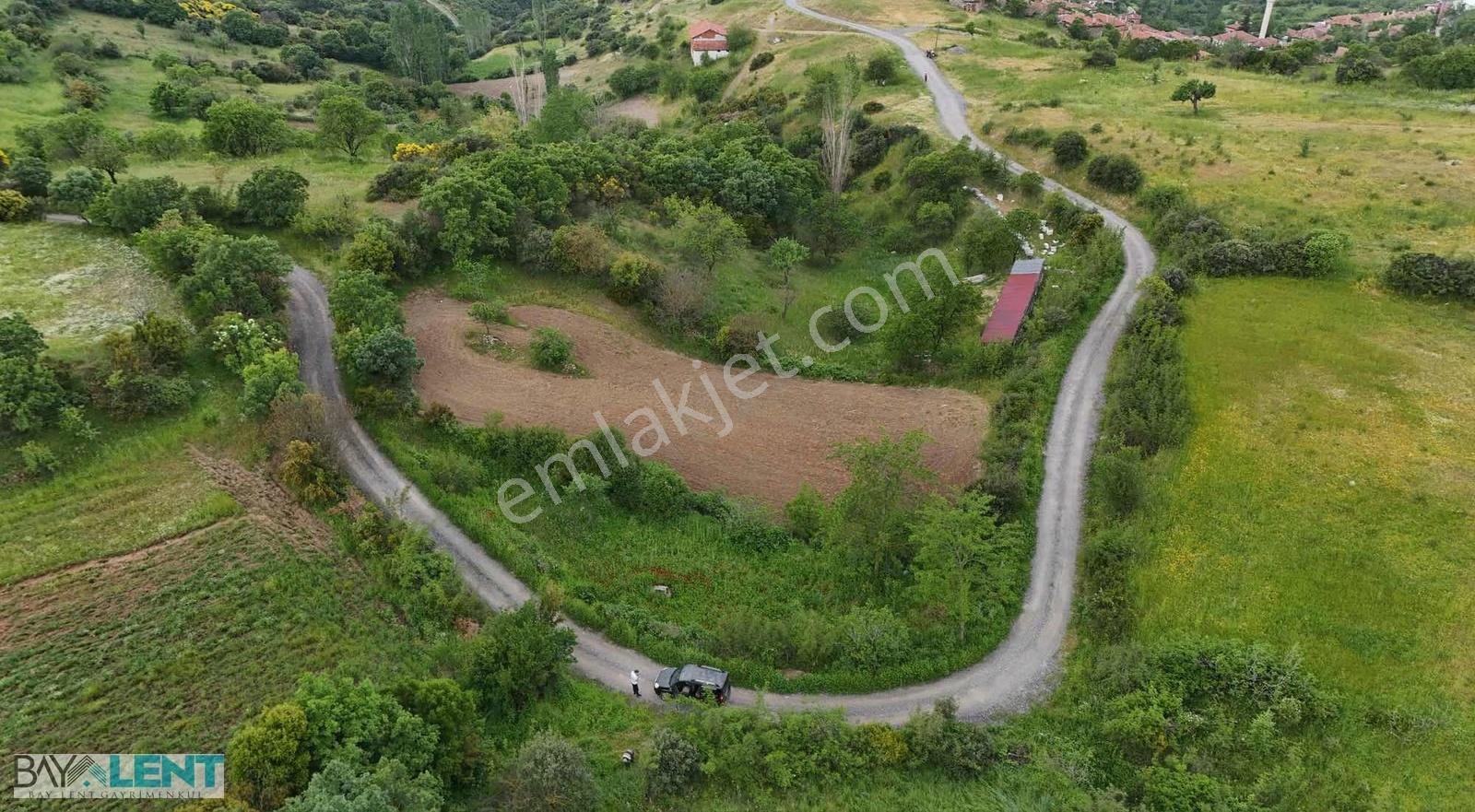 Kuyulu! Köyün Yanı Başında Kuyulu 400m² Keyiflik Tarla - Görsel 7