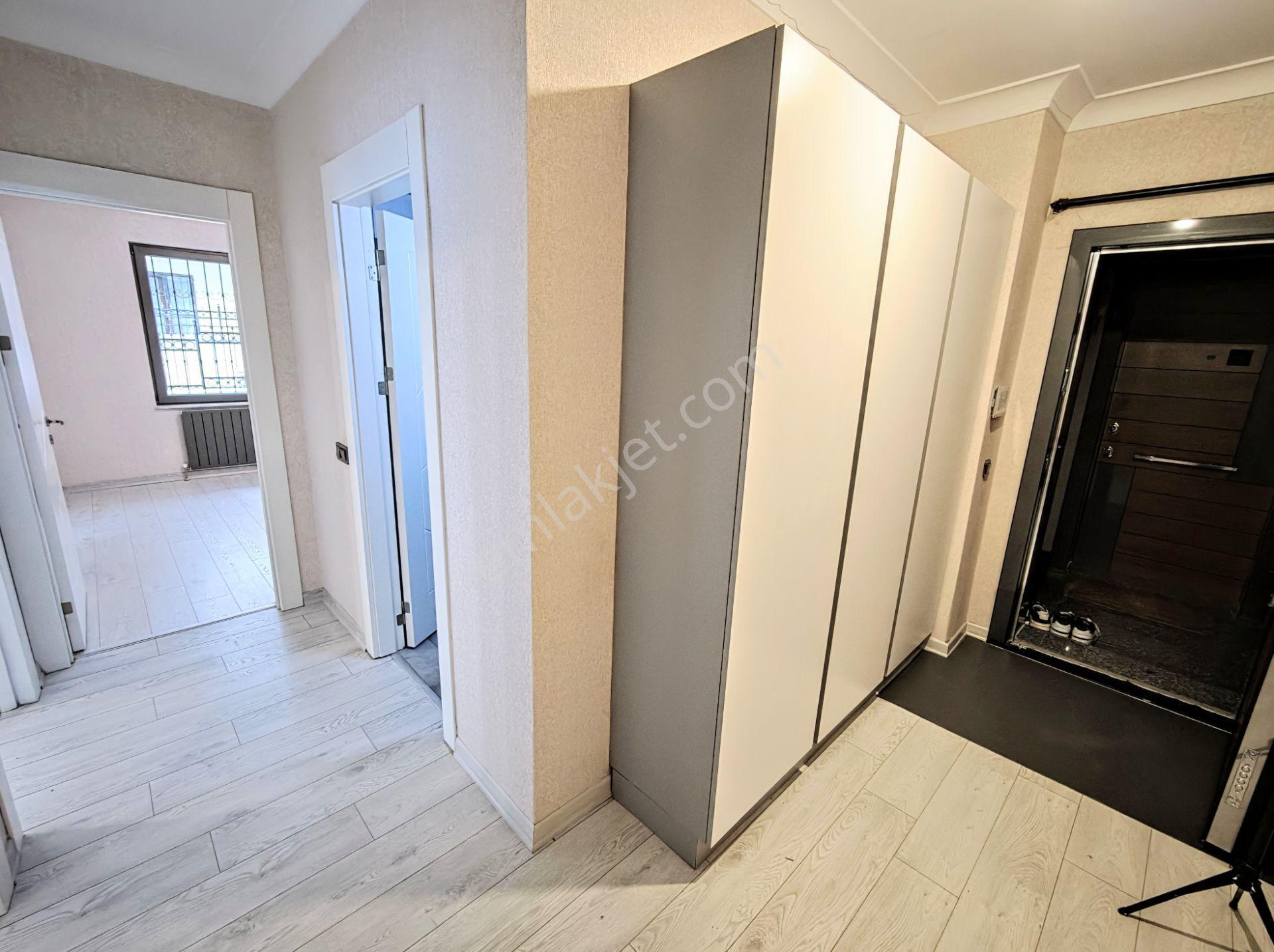 Bahçelievler Satılık Asansörlü,k.otoparklı, Akıllı Lüx 2+1 Daire - Görsel 8