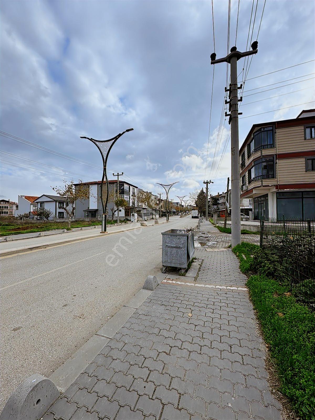 Ege Emlak'tan Yukarızaferiye'de 271 M2 Satılık İmarlı Arsa - Görsel 23