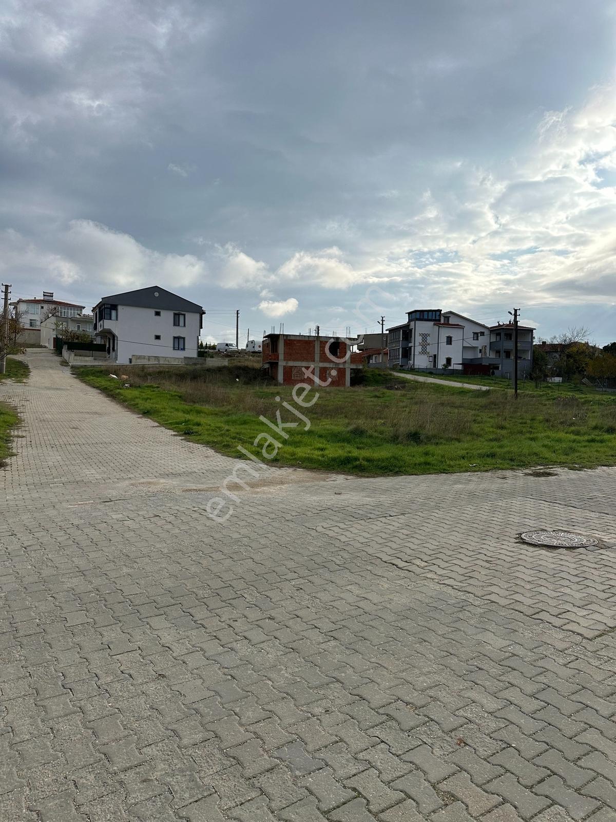 Ege Emlak'tan Yukarızaferiye'de 271 M2 Satılık İmarlı Arsa - Görsel 26