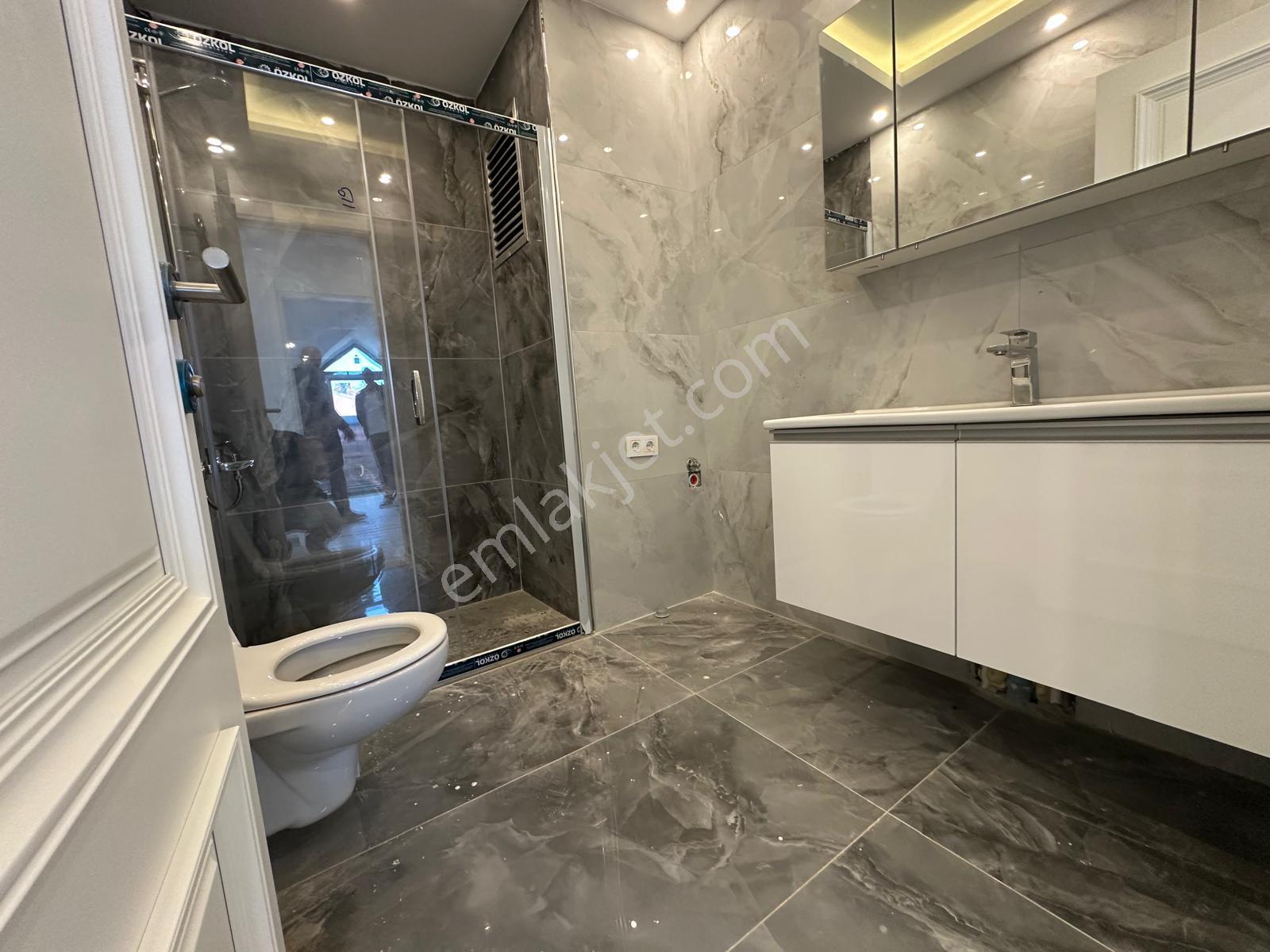 Sarıyer'de Site İçin'de 4+1 Kiralık Dubleks Daire,artum'dan - Görsel 30