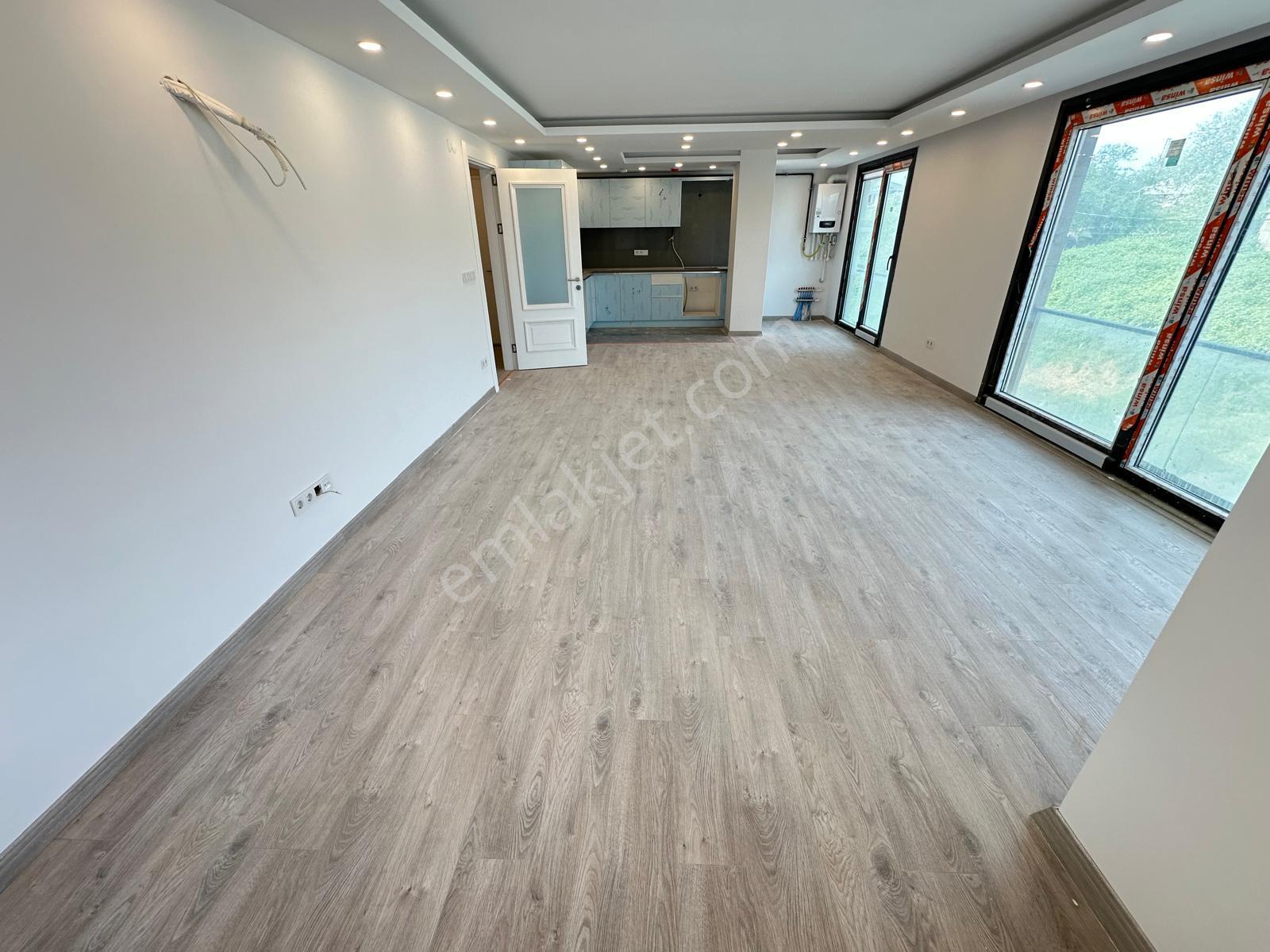 Sarıyer'de Site İçin'de 4+1 Kiralık Dubleks Daire,artum'dan - Görsel 12