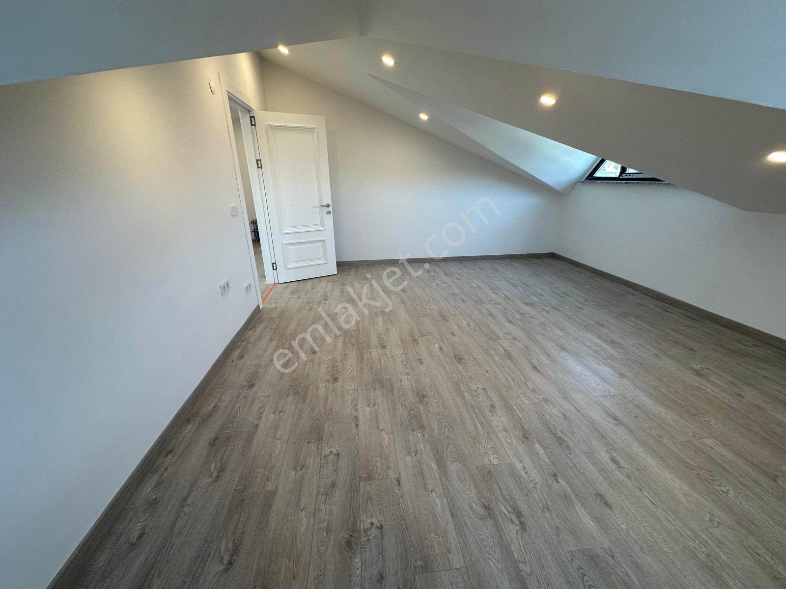 Sarıyer'de Site İçin'de 4+1 Kiralık Dubleks Daire,artum'dan - Görsel 29