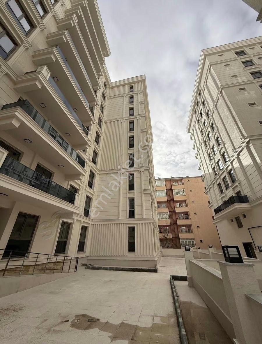 Hicret Güneş Sitesinde Satılık 3+1 Ultra Lüks Daire - Görsel 11
