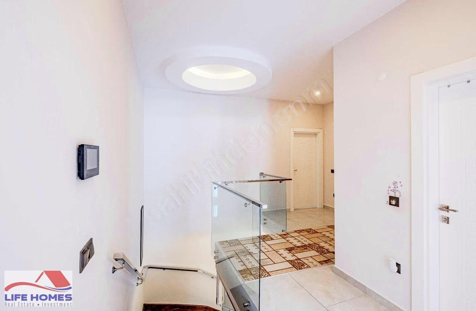 Alanya Büyükhasbahçe'de Eşyalı, Geniş 4+1 Dubleks Kiralık Daire - Görsel 25