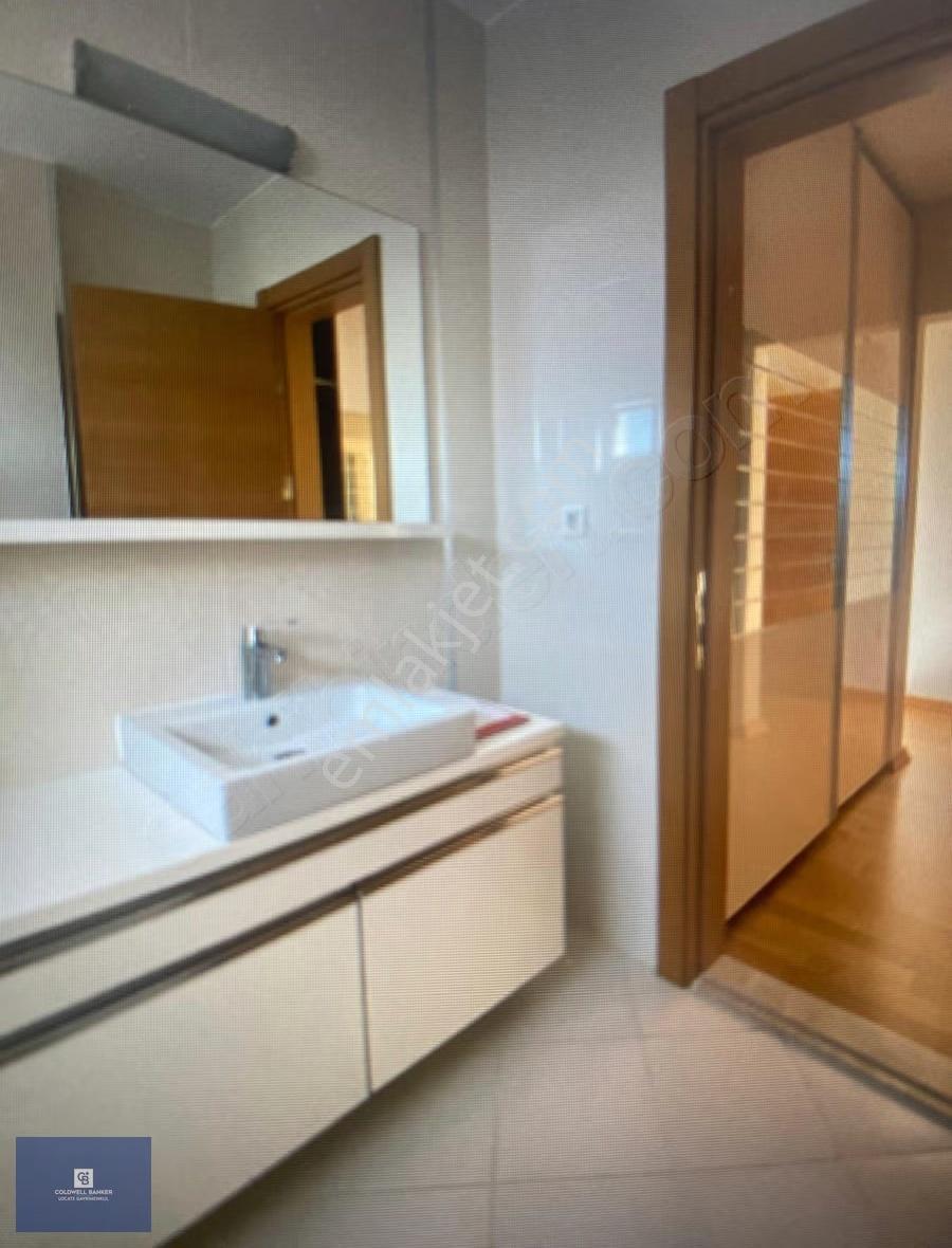 Güzelbahçe Çamlı Dört Mevsim Konakları Havuzlu 4+1 Kiralık Villa - Görsel 22