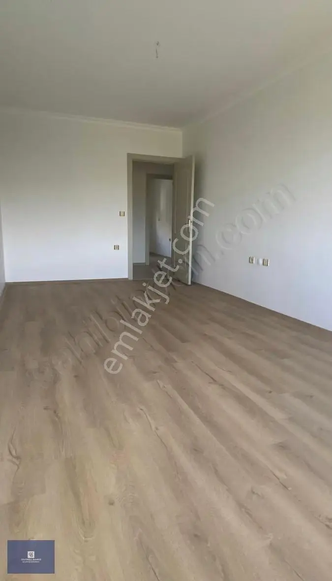 Siteler Mh. Geniş Bahçeli Satılık 3+1 Müstakil Ev - Görsel 4