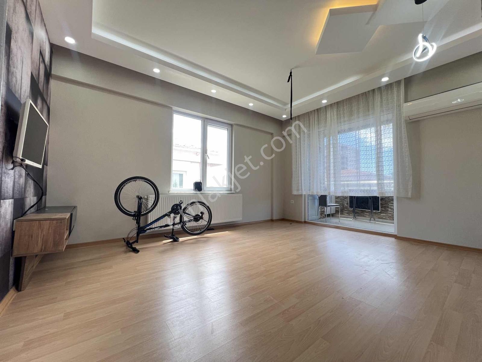 Konumdan Villa Tipi 3+1 Havuzlu Sitede Satılık Daire - Görsel 9