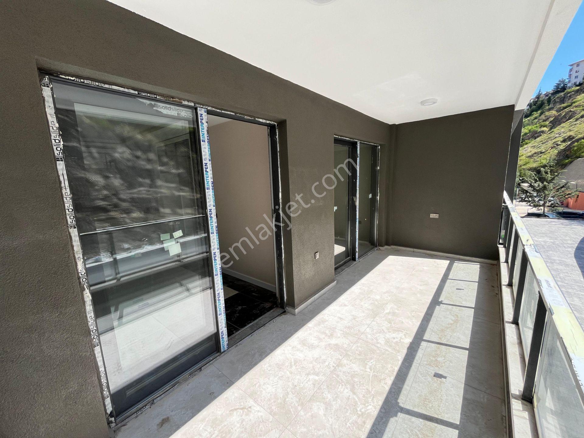 Tekin Emlaktan Emsalsiz Lüks Yapıda Bölgenin En Prestijli Sitesi !!!! - Görsel 15