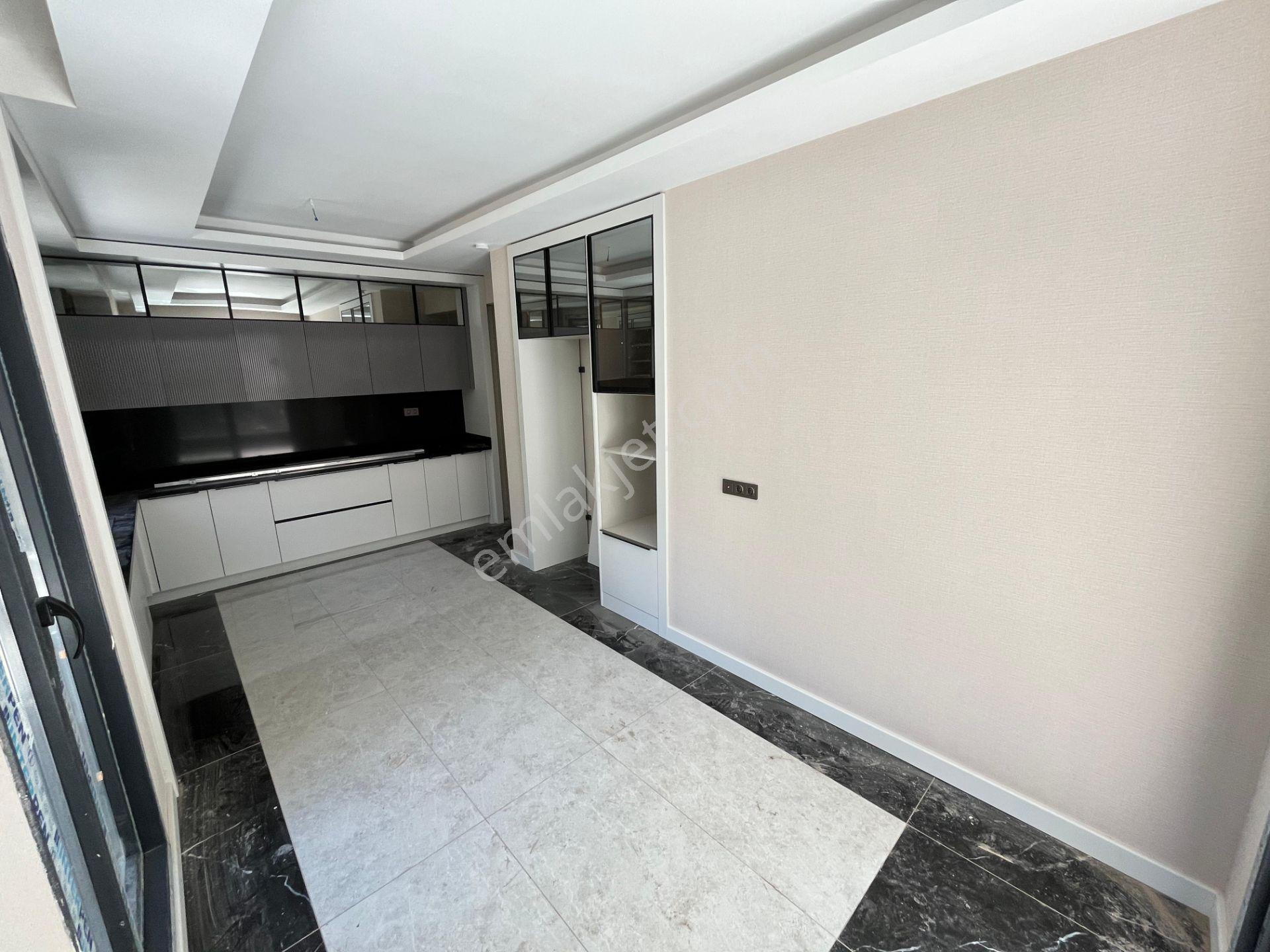 Tekin Emlaktan Emsalsiz Lüks Yapıda Bölgenin En Prestijli Sitesi !!!! - Görsel 14