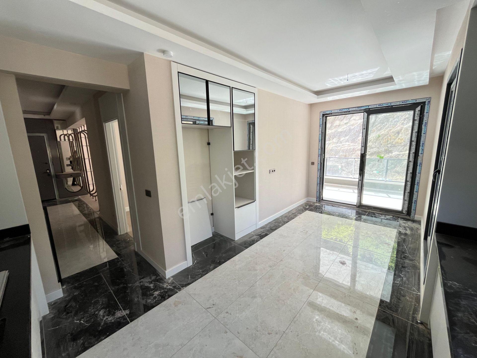 Tekin Emlaktan Emsalsiz Lüks Yapıda Bölgenin En Prestijli Sitesi !!!! - Görsel 12