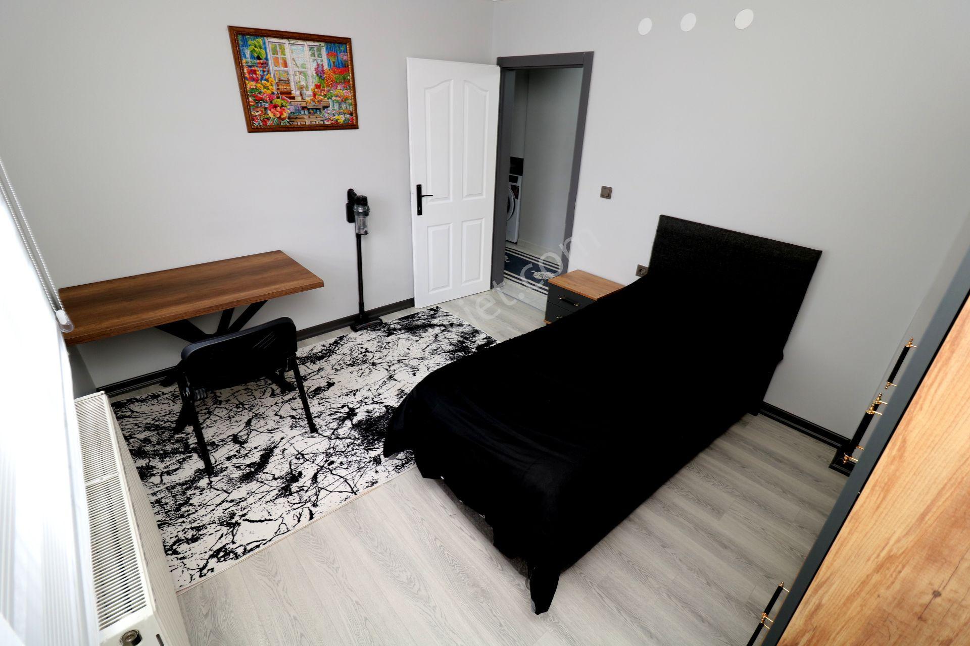 Emre Emlak'tan Atakent'te Arakat Ön Cephe Full Sıfır Eşyalı Kiralık 2+1 Daire - Görsel 18