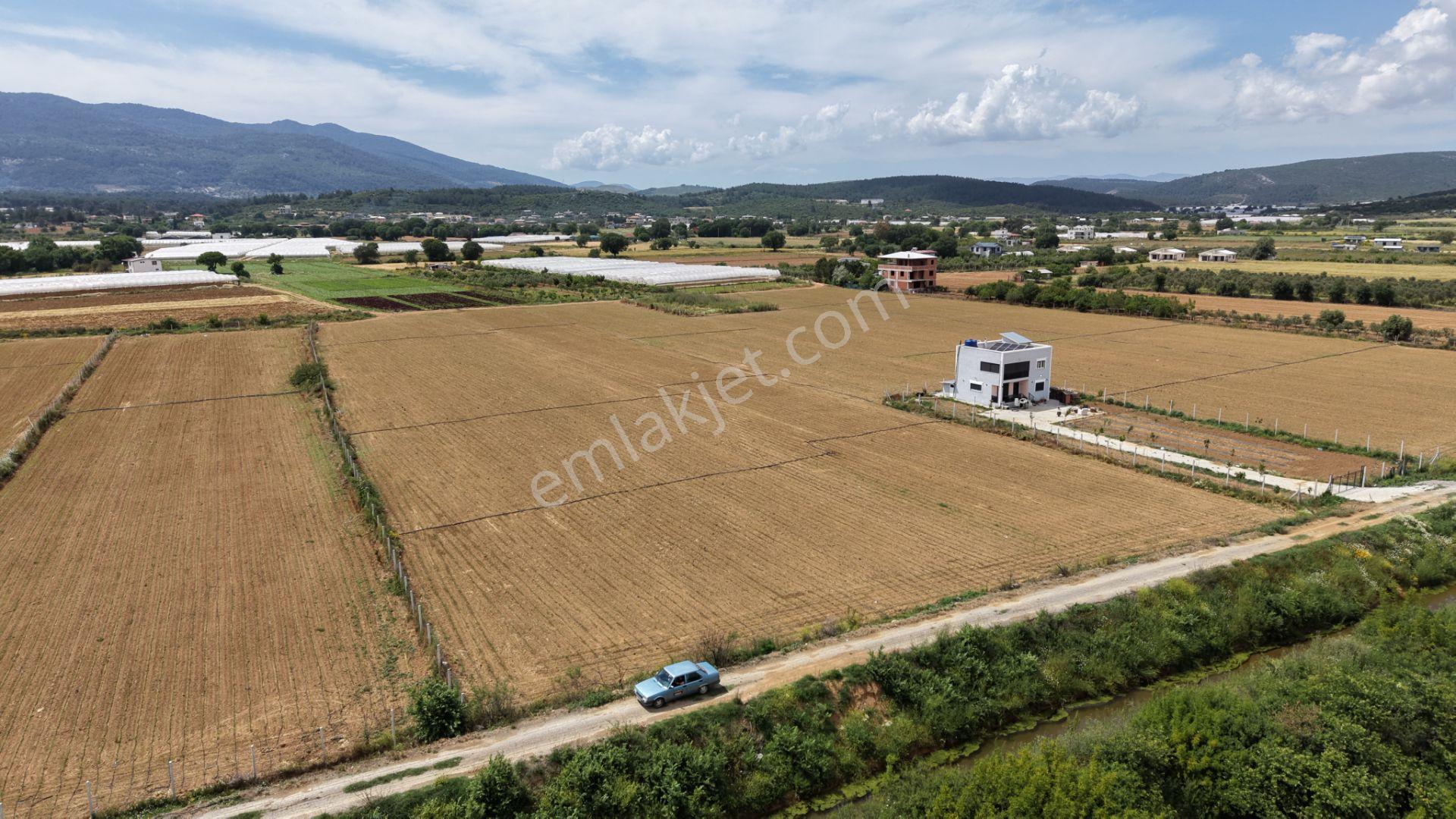 İzmir Ataköyde Satılık Tektapu 2.650 M2 Yatırıma Uygun Arazi - Görsel 6