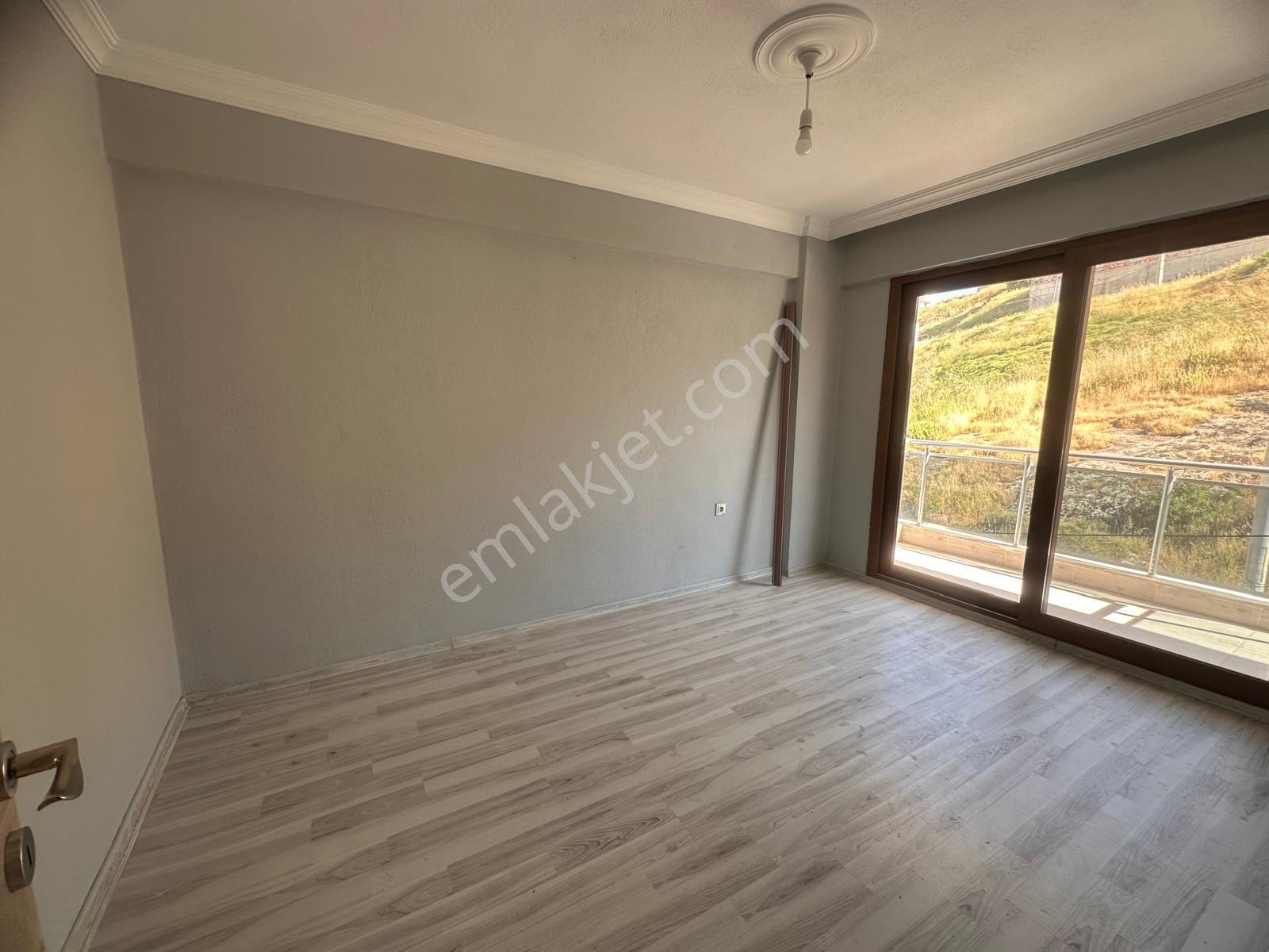 Foça Kazım Dirik Mah. Kiralık Kapalı Mutfak 2+1 Dubleks Daire - Görsel 32