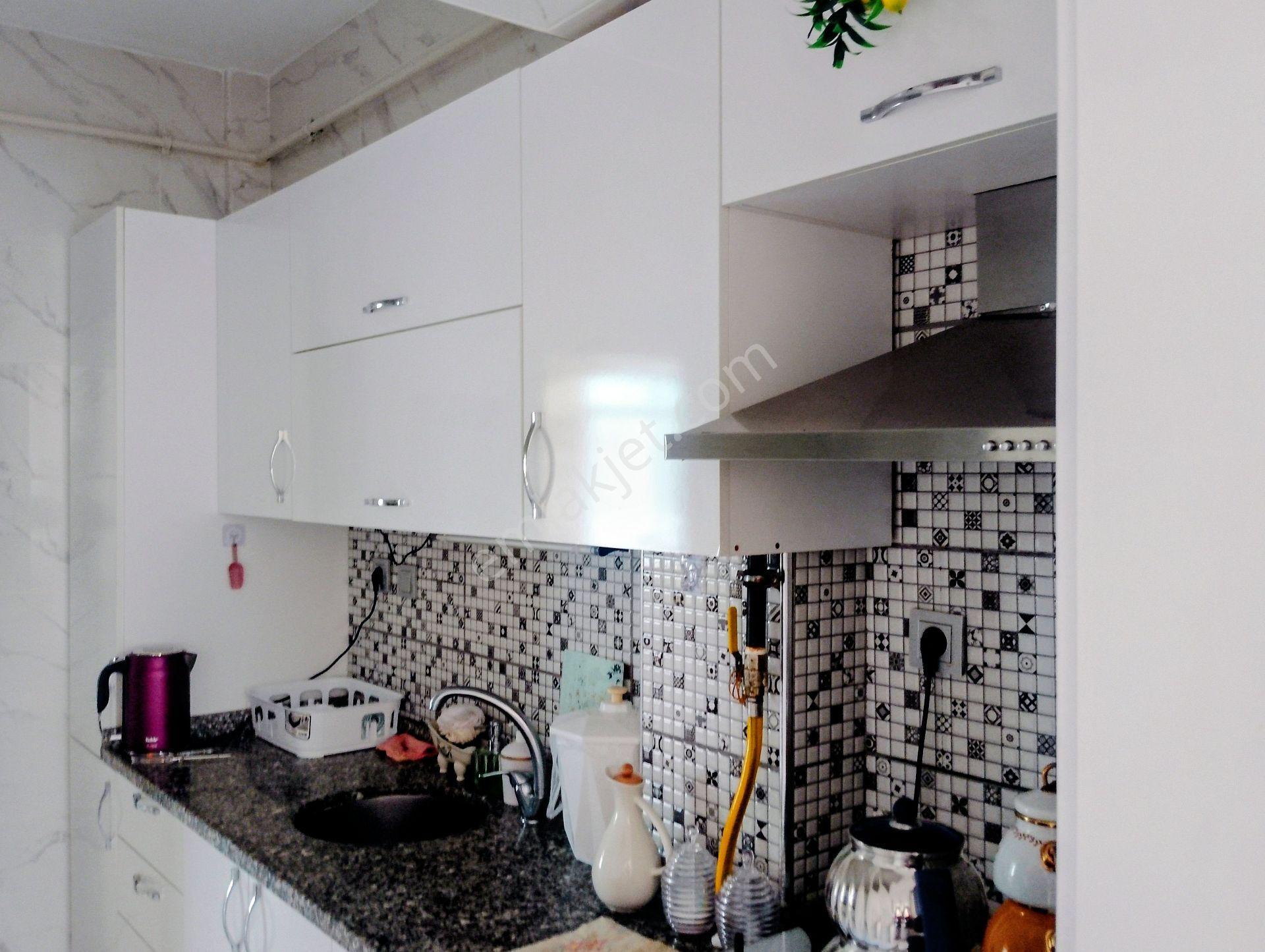 Körfez Mimar Sinan Mahallesi De Site İçerisinde 3+1 Giriş Kat Daire - Görsel 4